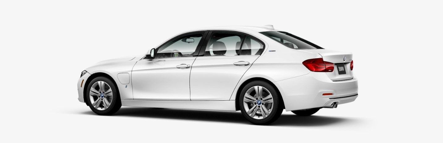 2018 BMW 330e iPerformance Sedan Rear White Exterior 2018 BMW 330e iPerformance Sedan Rear White Exterior